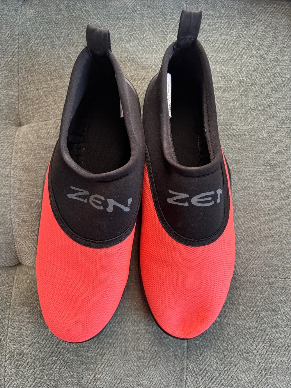 Women's Water Slip-On Sandal — Red/Black